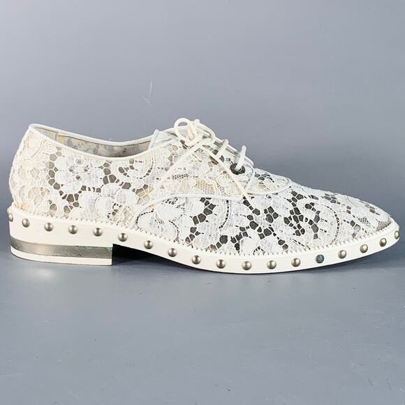 GIVENCHY Size 10 White Leather Lace Studded Derby Shoes - Picture 2 of 14